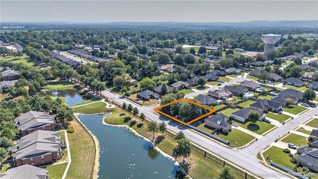 2024 Stonebrook Street, Springdale, AR 72762