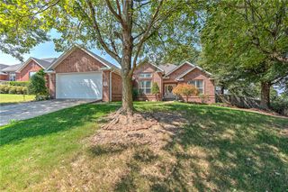 2024 Stonebrook Street, Springdale, AR 72762