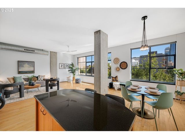 333 Nw 9TH Ave 606, Portland, OR 97209