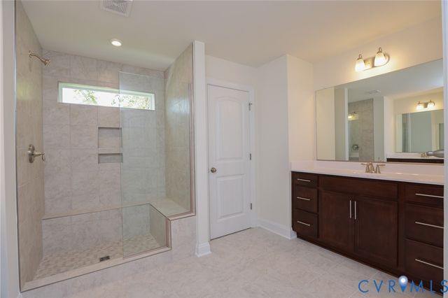 9381 Stingray Point Ct, New Kent, VA 23124