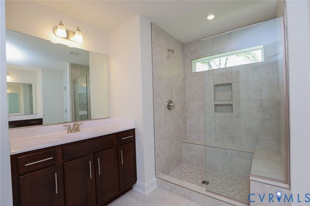9381 Stingray Point Ct, New Kent, VA 23124