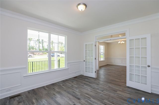 9381 Stingray Point Ct, New Kent, VA 23124