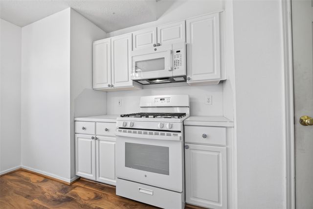 4615 Hardwood Glen Drive, Fresno, TX 77545