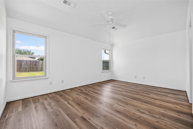 4615 Hardwood Glen Drive, Fresno, TX 77545
