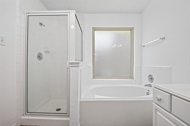 4615 Hardwood Glen Drive, Fresno, TX 77545