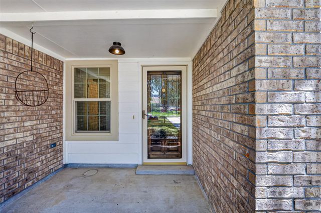 4615 Hardwood Glen Drive, Fresno, TX 77545