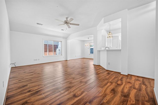 4615 Hardwood Glen Drive, Fresno, TX 77545