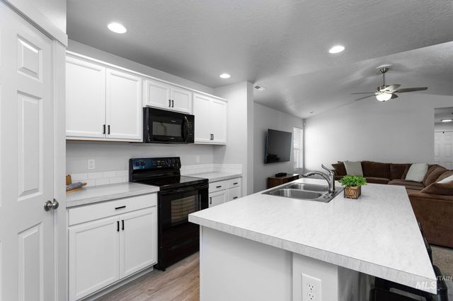 12771 Carkhill, Caldwell, ID 83607