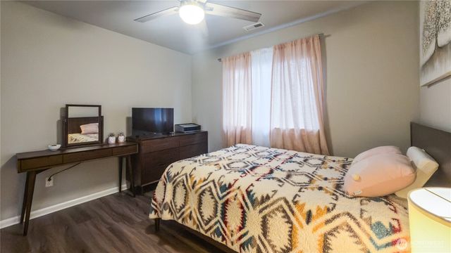 7338 83rd Drive NE, Marysville, WA 98270