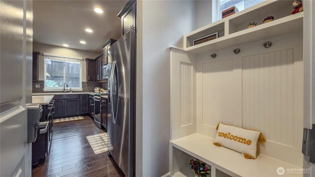 7338 83rd Drive NE, Marysville, WA 98270