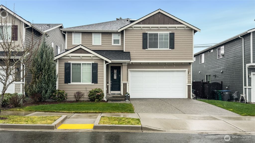 7338 83rd Drive NE, Marysville, WA 98270