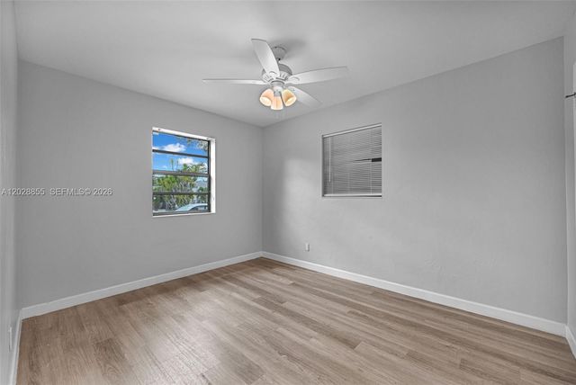 130 NE 171st Ter, Miami, FL 33162