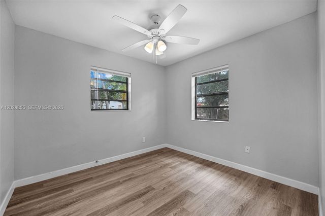 130 NE 171st Ter, Miami, FL 33162