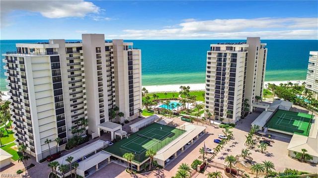 10851 Gulf Shore DR # 301, Naples, FL 34108
