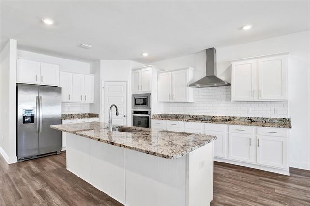 11602 Genuine Risk Circle, Daphne, AL 36526