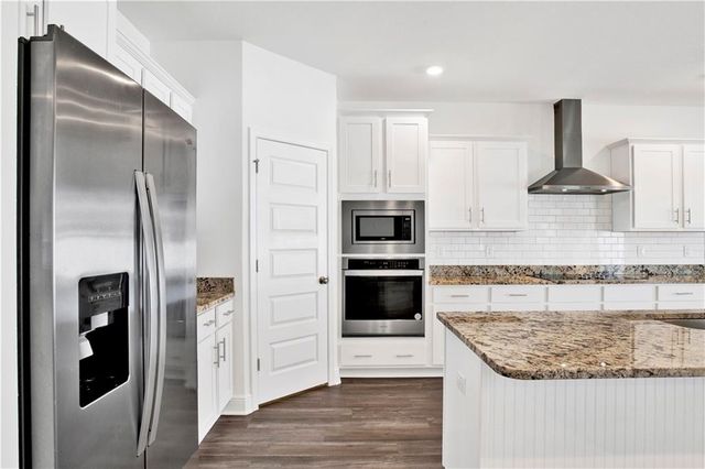 11602 Genuine Risk Circle, Daphne, AL 36526