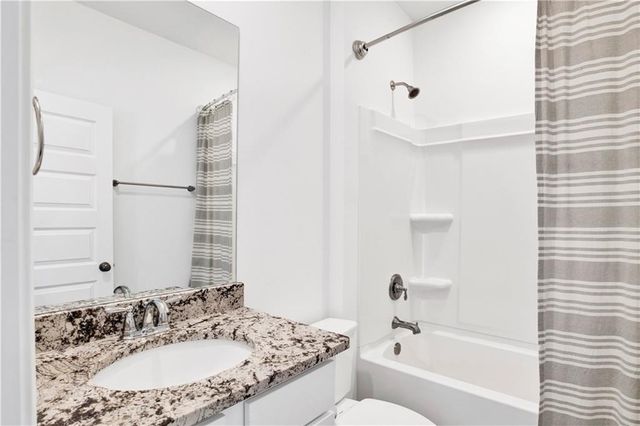 11602 Genuine Risk Circle, Daphne, AL 36526