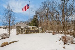 41 Breakneck Hill Road 61, Lincoln, RI 02865