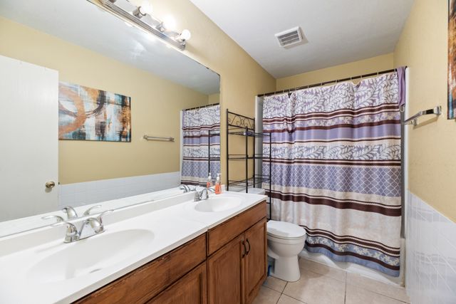 5306 Rio Altos Drive, Arlington, TX 76017