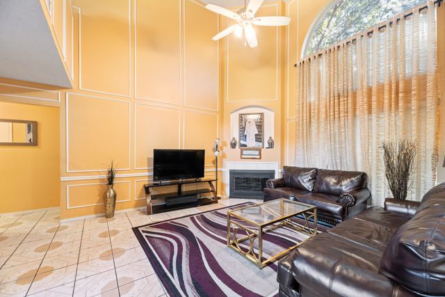 5306 Rio Altos Drive, Arlington, TX 76017