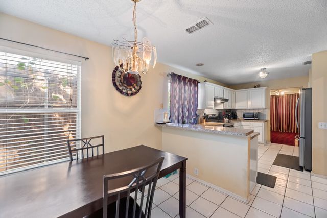 5306 Rio Altos Drive, Arlington, TX 76017