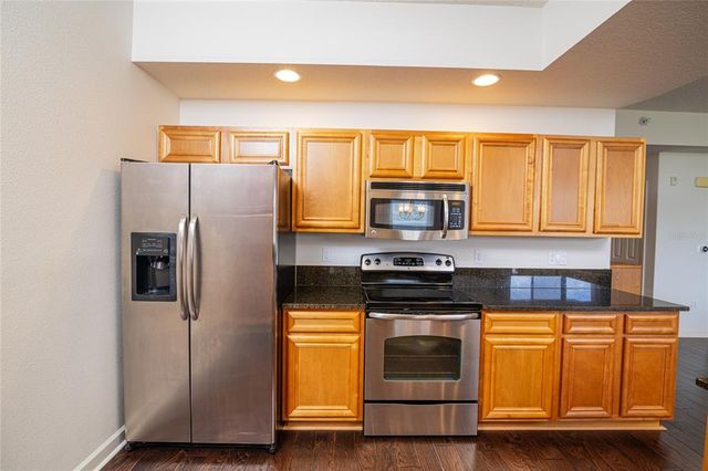 4177 N ORANGE BLOSSOM TRAIL 210, Orlando, FL 32804