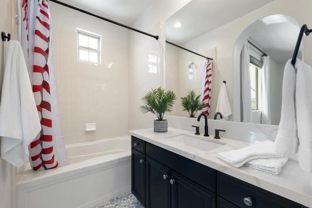 2124 Historic Decatur Rd, San Diego, CA 92106