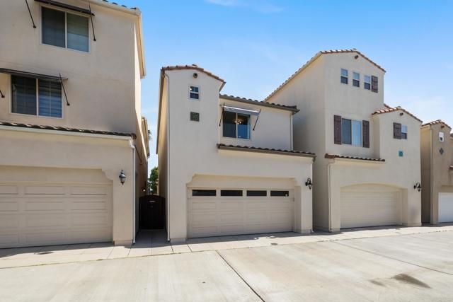 2124 Historic Decatur Rd, San Diego, CA 92106