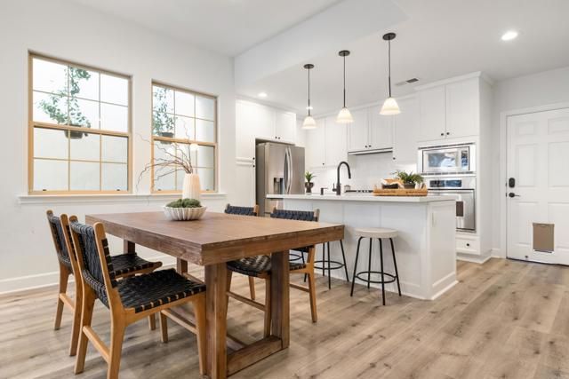 2124 Historic Decatur Rd, San Diego, CA 92106