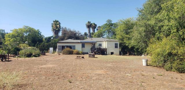 10773 Challenge Blvd, La Mesa, CA 91941