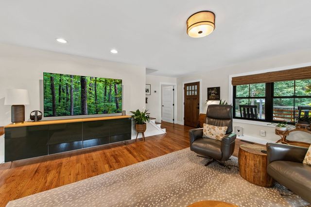 657 Campbell Camp Circle, Blue Ridge, GA 30513