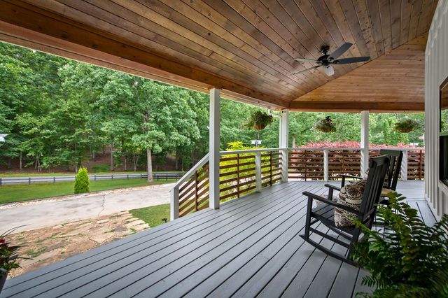657 Campbell Camp Circle, Blue Ridge, GA 30513
