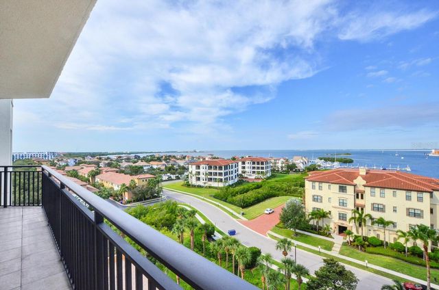 5823 BOWEN DANIEL DRIVE 802, Tampa, FL 33616