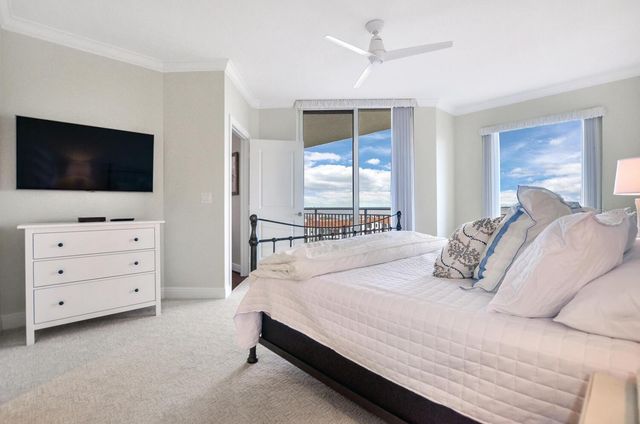 5823 BOWEN DANIEL DRIVE 802, Tampa, FL 33616