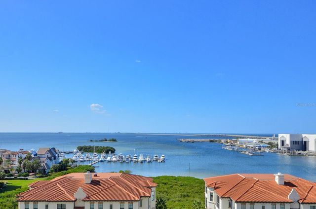 5823 BOWEN DANIEL DRIVE 802, Tampa, FL 33616