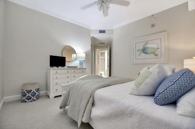 5823 BOWEN DANIEL DRIVE 802, Tampa, FL 33616