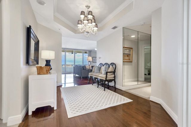 5823 BOWEN DANIEL DRIVE 802, Tampa, FL 33616