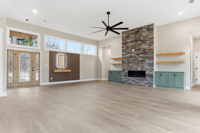 4001 Shelby Will Courts, Hensley, AR 72065