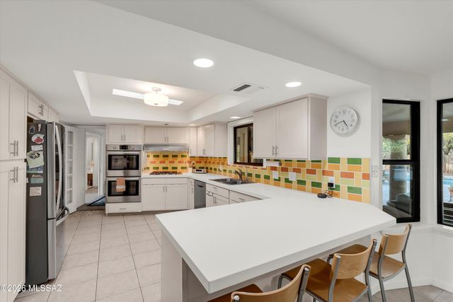 6001 E San Marino Drive, Tucson, AZ 85715