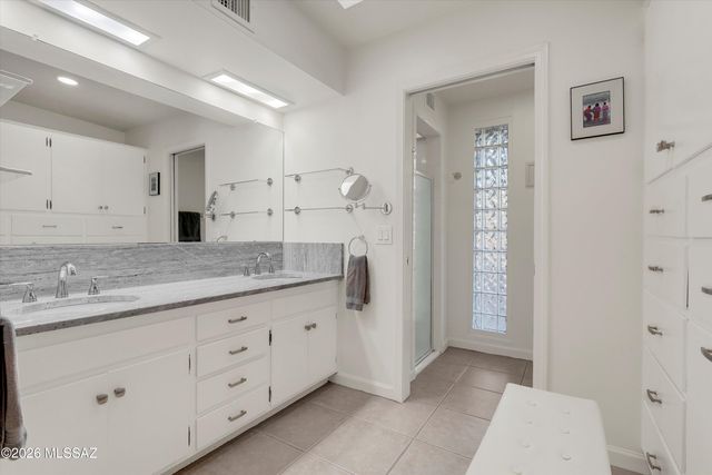 6001 E San Marino Drive, Tucson, AZ 85715