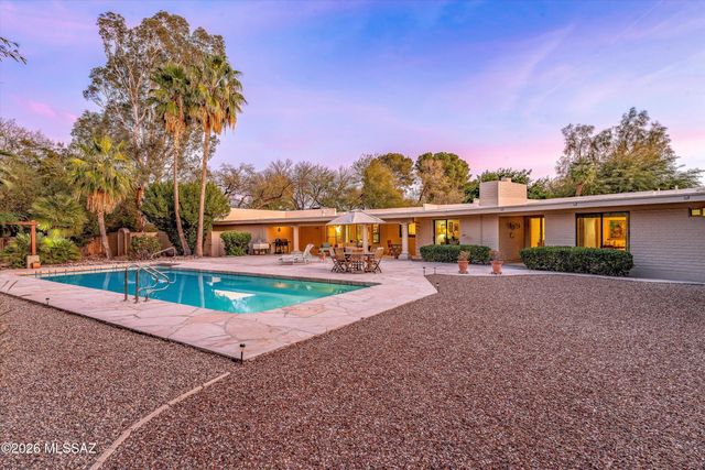 6001 E San Marino Drive, Tucson, AZ 85715