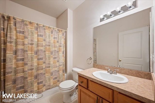 40757 Saint Louis Drive, Clinton Twp, MI 48038