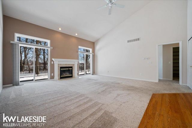 40757 Saint Louis Drive, Clinton Twp, MI 48038