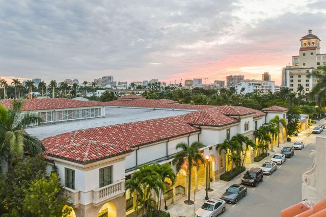 235 Sunrise Avenue Ph6, Palm Beach, FL 33480