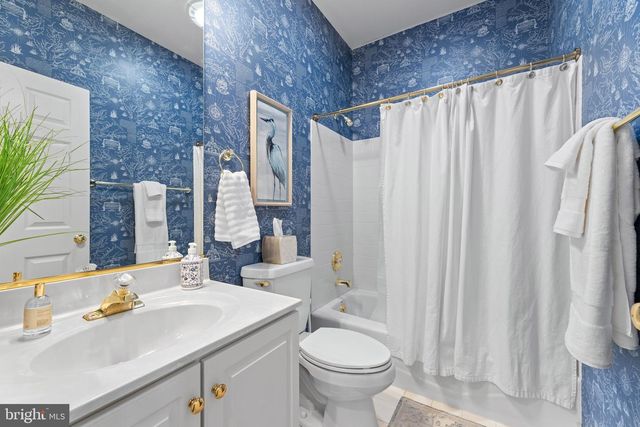 28542 CONGRESSIONAL CT, Easton, MD 21601