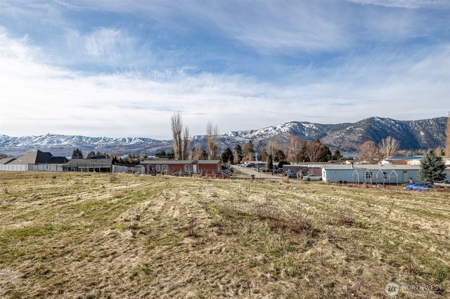 127 Hurley Lane, Manson, WA 98831