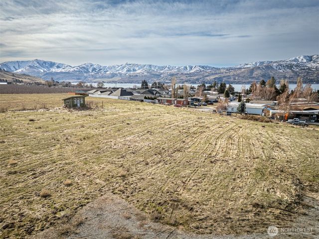 127 Hurley Lane, Manson, WA 98831