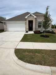 2203 Rannoch Street, Sherman, TX 75092