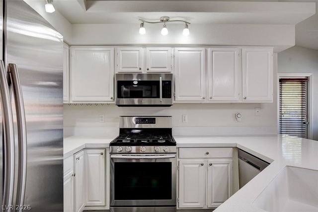 337 Manti Place 271, Henderson, NV 89014