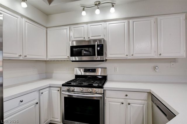 337 Manti Place 271, Henderson, NV 89014